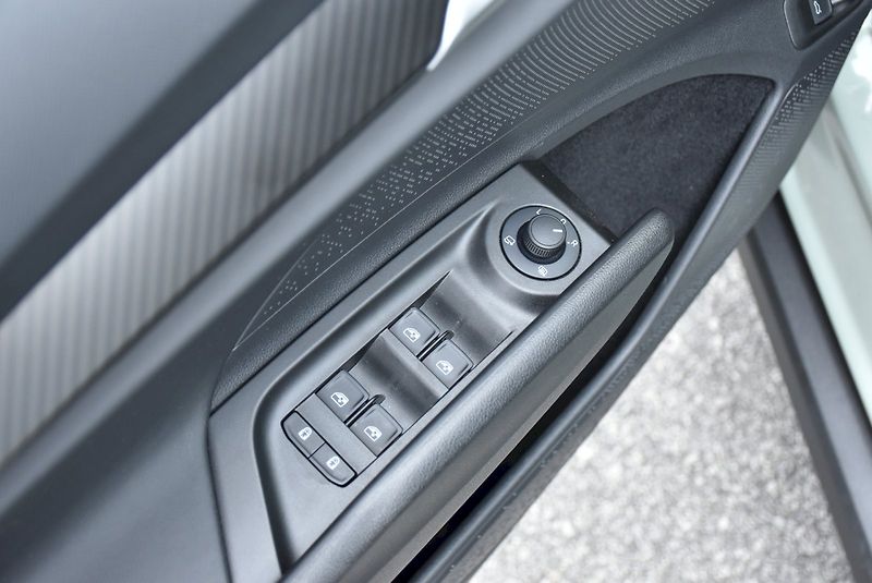 Škoda Elroq (2025) Sportline 210 KW - fotka 27 z 28