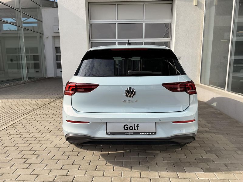 Volkswagen Golf (2025) 1,5 TSI 6G 85kW  People - fotka 7 z 18