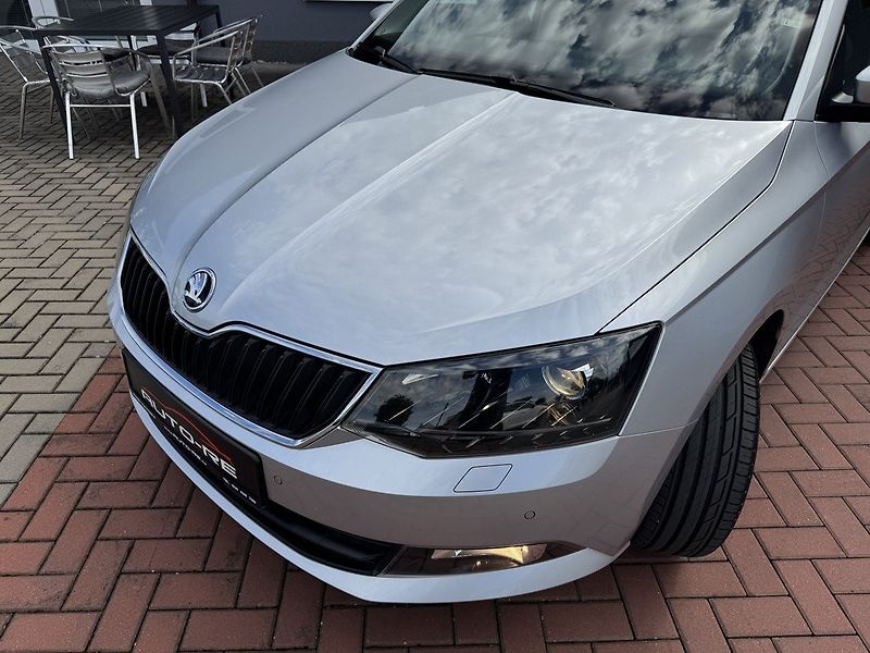 Škoda Fabia (2016) 1.2TSi Joy Navi Digi Klima - fotka 33 z 48