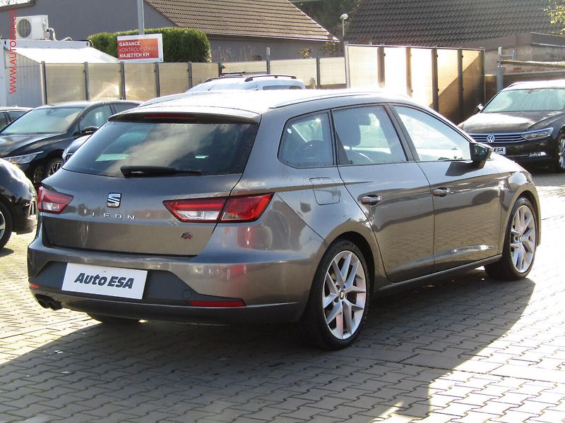Seat Leon (2016) 2.0 TDi, ČR, servis.kniha - fotka 4 z 22