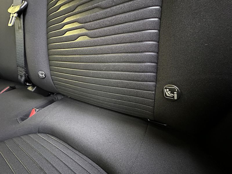 Alfa Romeo Tonale (2023) 1.6 JTDm /96kW * 1.Maj.    - fotka 32 z 46