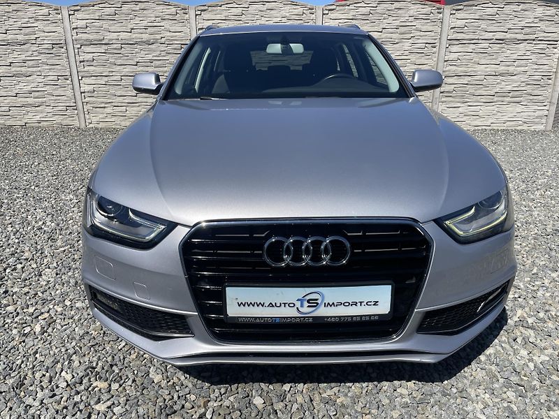 Audi A4 Avant 2.0TDi 120PS S-LINE AVANT TOP! - fotka 81 z 179
