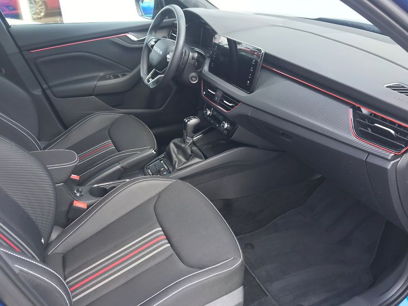 Škoda Kamiq (2025) Monte Carlo 1,5 TSI DSG - fotka 7 z 28