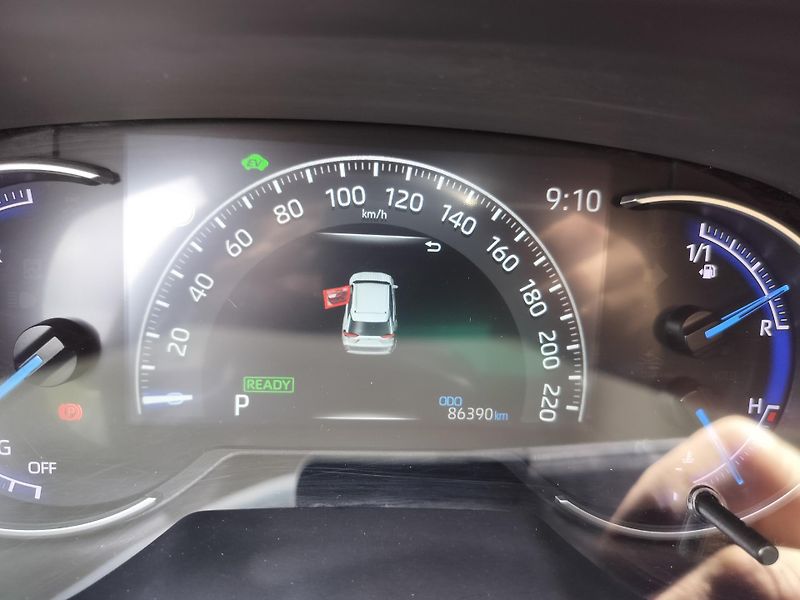 Toyota RAV4 2.5 Hybrid BUSINESS, navigace - fotka 13 z 24