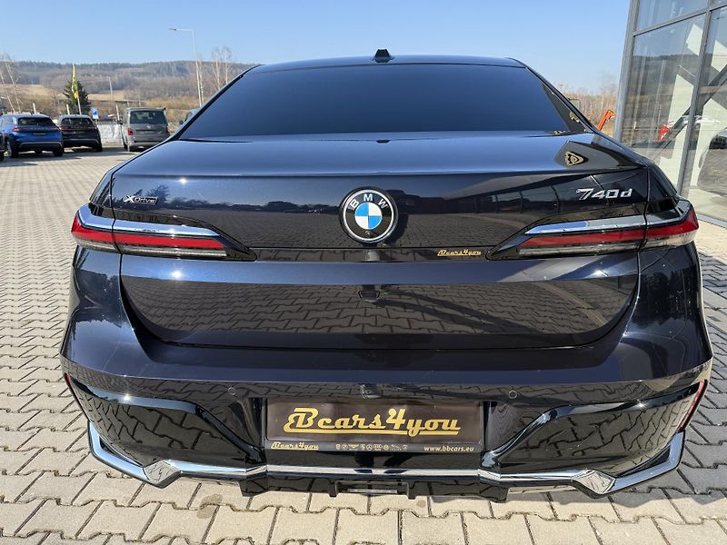 BMW Řada 7 (2024) 40XD 220kW M-PAKET INDIVIDUAL! - fotka 9 z 55