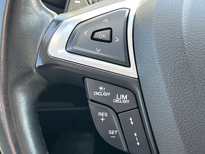 Ford S-MAX 2.0 TDCi 132kw Panorama tažné  - fotka 19 z 24