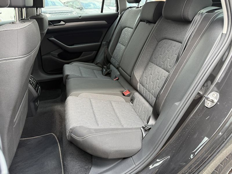 Volkswagen Passat Variant 1.5 TSI 110 kW - fotka 26 z 26
