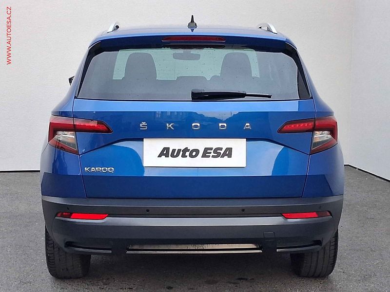 Škoda Karoq (2022) 1.5 TSi, 1.maj,ČR, Style,DSG - fotka 5 z 19