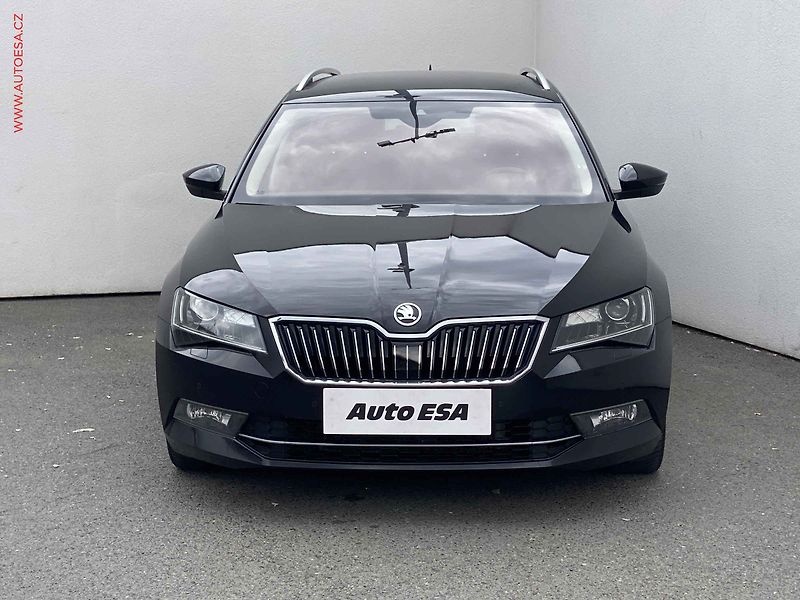 Škoda Superb (2016) 2.0 TDi, Style, DSG, bixen - fotka 2 z 19