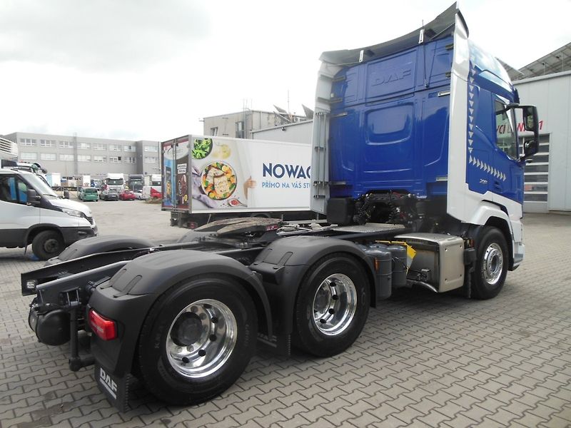 DAF XF XF530 FTT, 6x4, Retarder, Soup - fotka 3 z 27