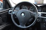 BMW Řada 3 (2007) 320d Touring 110kW / TAŽNÉ - náhled 19
