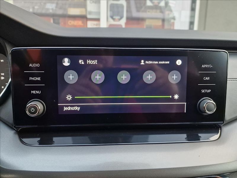 Škoda Octavia 2.0TDI Ambition,ČR,1.Majitel - fotka 33 z 50