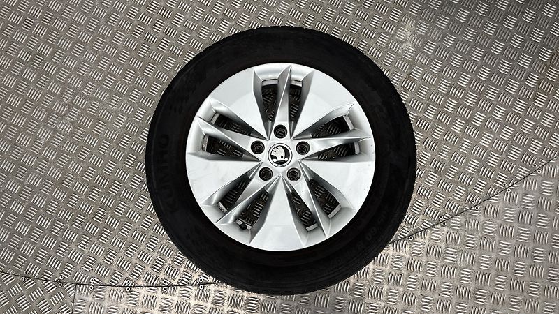 Škoda Octavia 2.0 TDI Ambition Combi - fotka 26 z 26