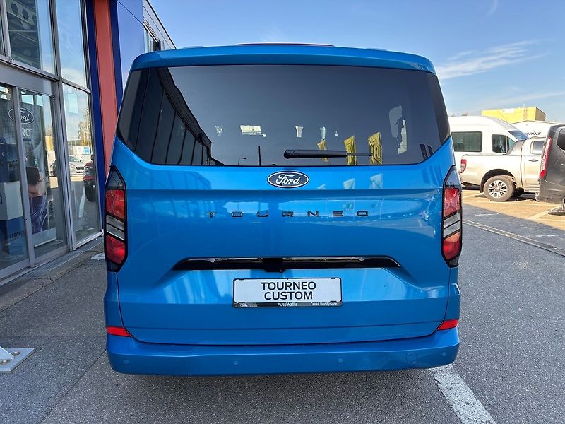 Ford Tourneo Custom (2026) Titanium L1, Tourneo, 2.0 EcoB - fotka 4 z 33