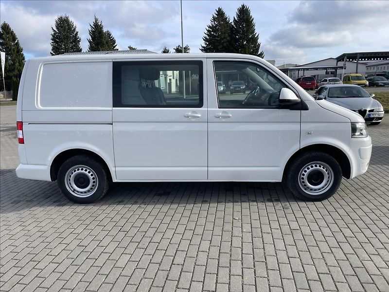 Volkswagen Transporter 2,0 TDi 75kw 6míst Tažné bez k - fotka 5 z 40