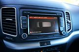 Volkswagen Sharan (2011) HIGHLINE 2,0 TSI 147 kW - náhled 38
