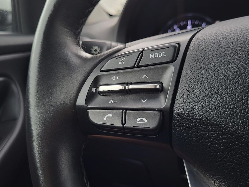 Hyundai i30 WG 1.5 T-GDI 118kW SMART *ČR - fotka 22 z 44