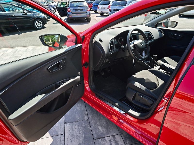 Seat Leon (2014) FR 1,4 TSI 90 Kw - fotka 23 z 37