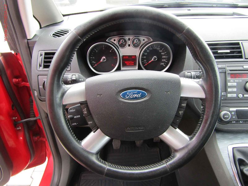 Ford C-MAX (2008) 1.6TDCi, ČR, autoAC - fotka 15 z 15