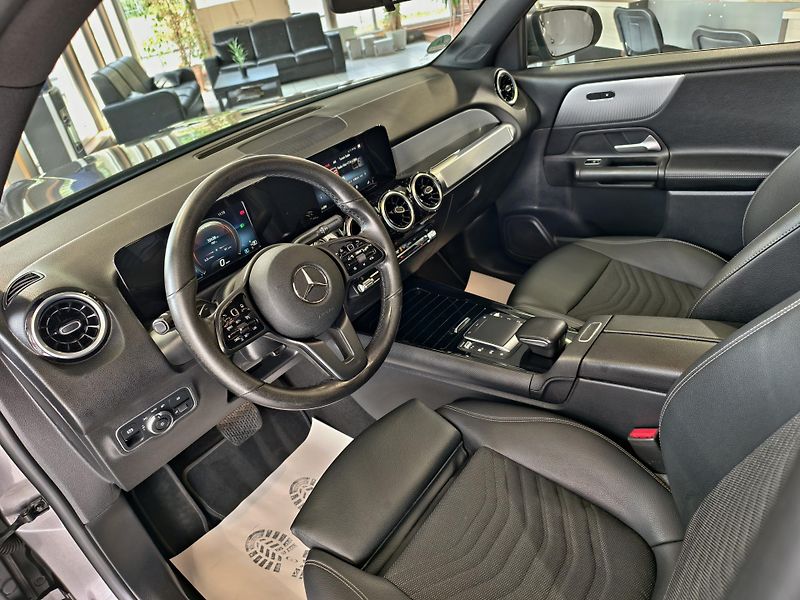Mercedes-Benz GLB 220 d 140kW, A/T, 7 MÍST, DPH  - fotka 7 z 27