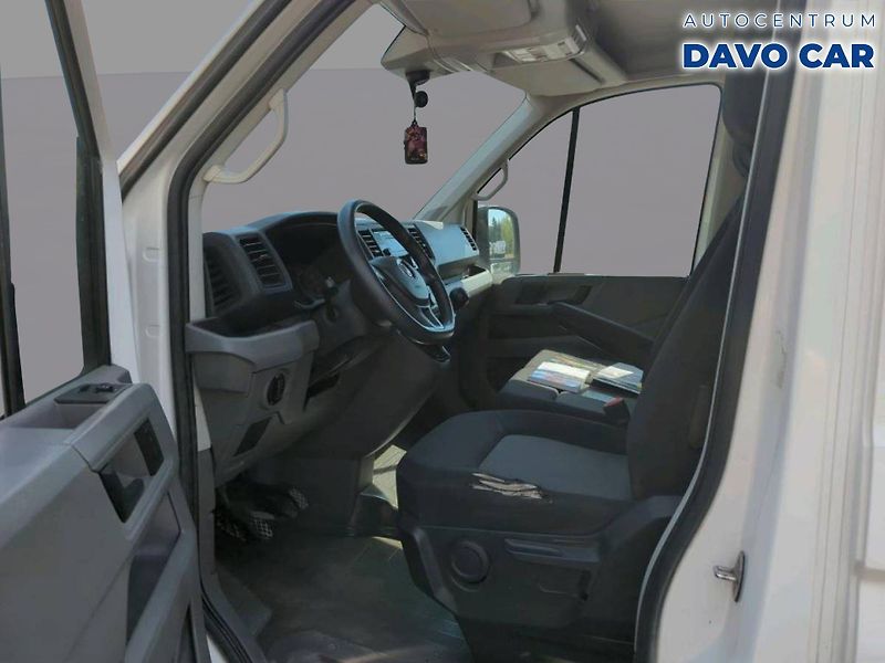 Volkswagen Crafter 2,0 TDI 103kW L2H2 CZ LED DPH - fotka 3 z 10
