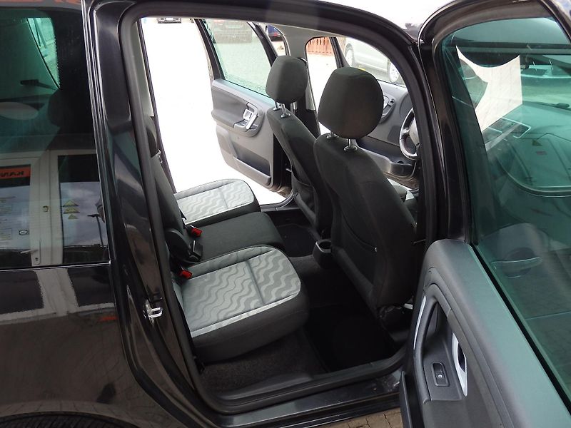 Škoda Roomster 1.4 16V DIGI. KLIMA, LPG - fotka 10 z 15