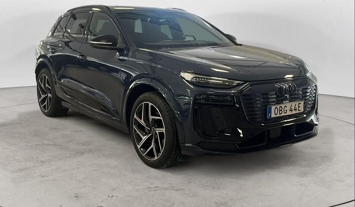 Audi Q6 e-tron Q S-Line 360k Pano Vzduch Taž.
