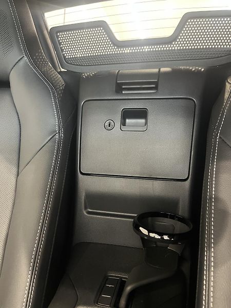 Mazda MX-5 (2026) 1.5L G132 6MT RWD Exclusive  - fotka 15 z 17