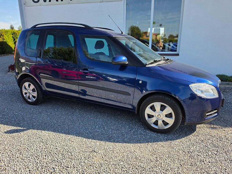 Škoda Roomster (2009) 1.4 16V Tažné - fotka 2 z 29