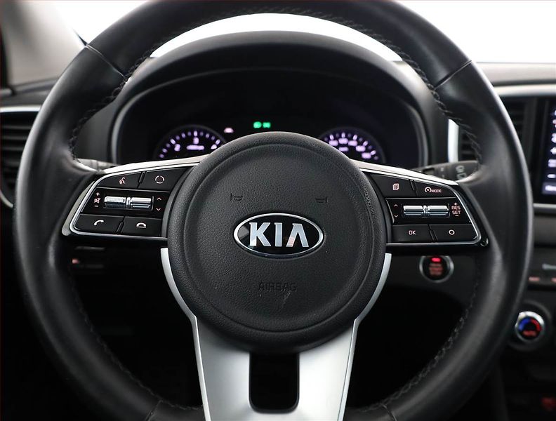 Kia Sportage (2021) 1.6 CRDi, Automat, Serv.kniha - fotka 8 z 18