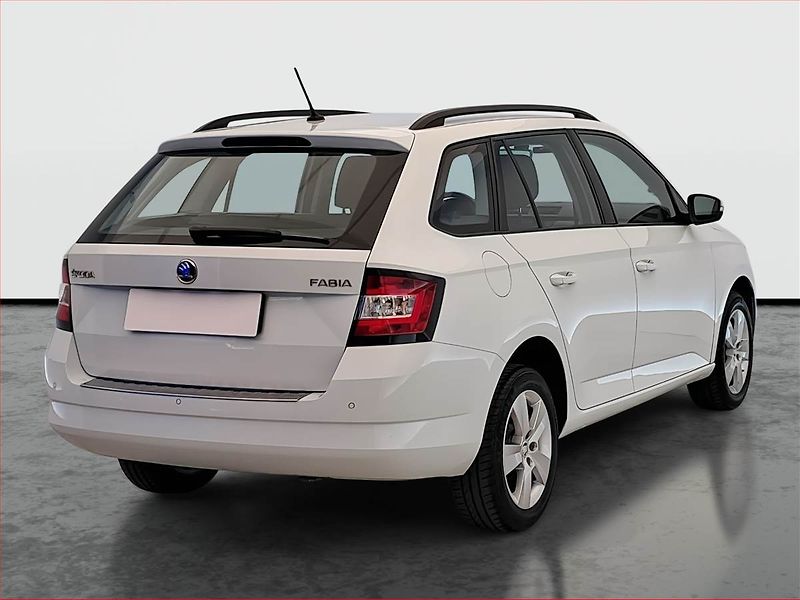 Škoda Fabia (2017) 1.0 TSI, Tempomat - fotka 5 z 16