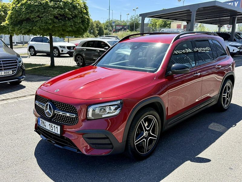 Mercedes-Benz GLB (2020) 250 4MATIC - fotka 43 z 45