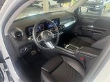 Mercedes-Benz GLB 220 4MATIC - náhled 12