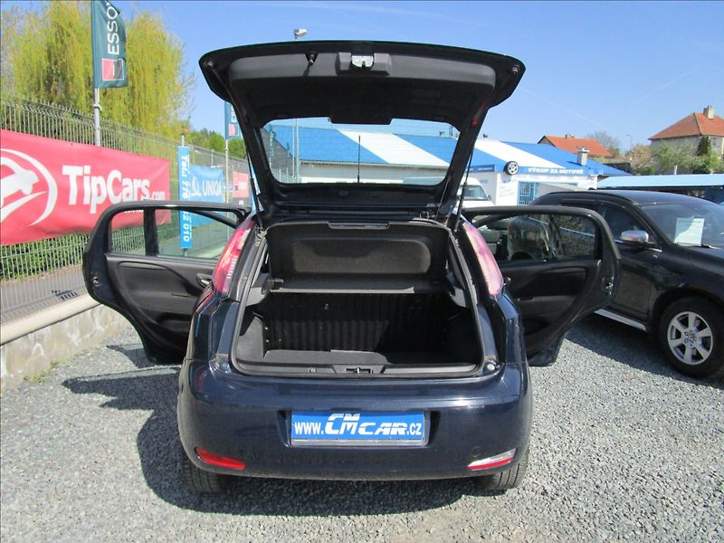 Fiat Punto 1.4 i, CNG, klima - fotka 29 z 36