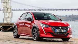 Peugeot 208 - evropské Auto roku