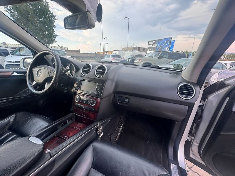 Mercedes-Benz Třídy M (2005) 320 3,0CDI 165KW JINÝ MOTOR - fotka 37 z 39
