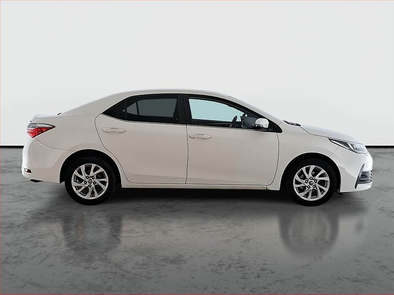 Toyota Corolla (2017) 1.6 Valvematic, ČR,1.maj - fotka 6 z 16