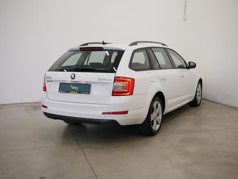 Škoda Octavia - fotka 2 z 27