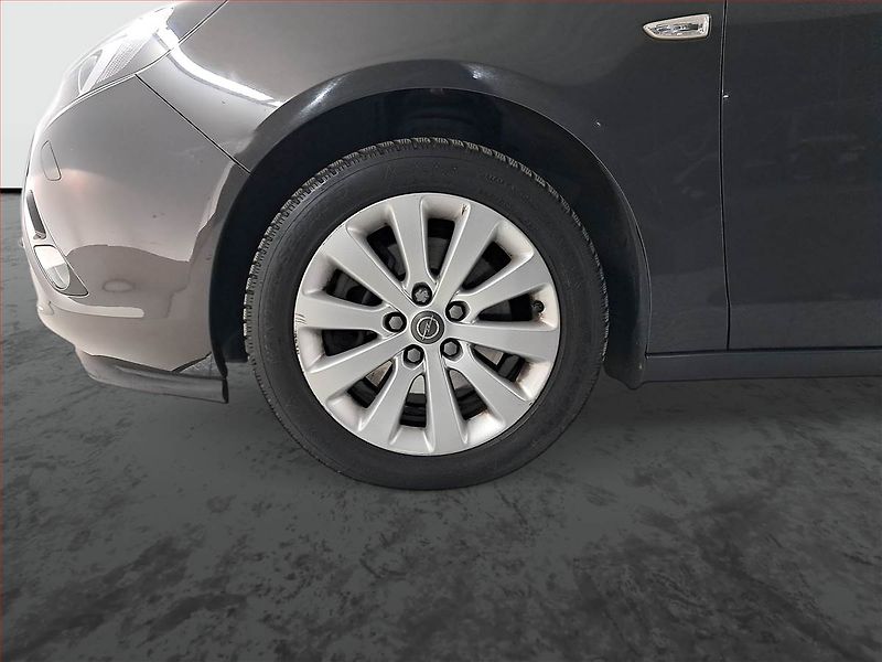 Opel Zafira (2014) 2.0 CDTI, 7 míst, ČR,1.maj - fotka 14 z 20