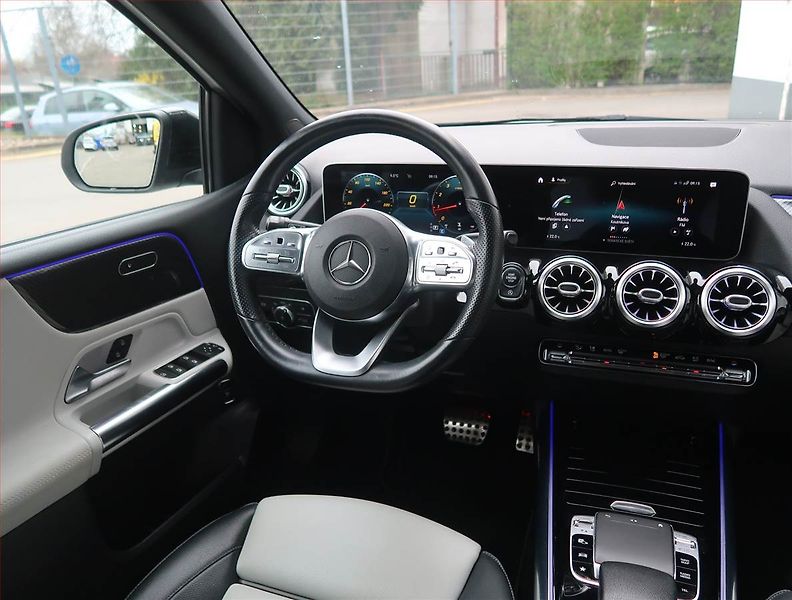 Mercedes-Benz Třídy B (2019) AMG line B 200 - fotka 7 z 25