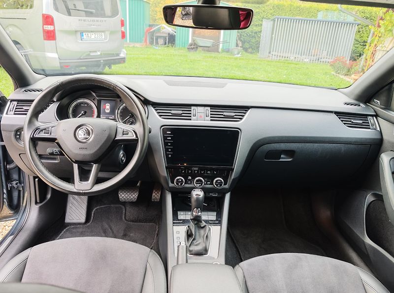 Škoda Octavia (2019) 1,5 TSI Laurint Klement - fotka 23 z 25