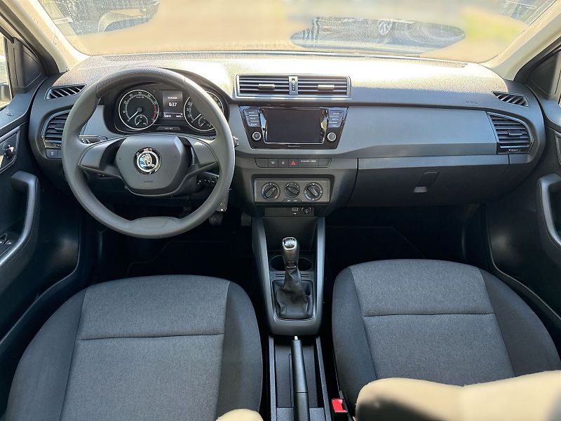 Škoda Fabia (2023) Combi 1.0 TSI Active - fotka 5 z 24