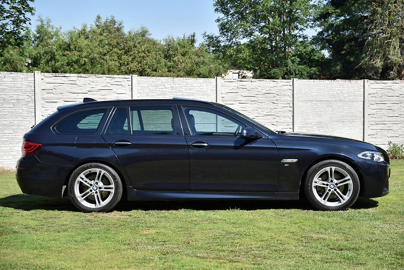 BMW Řada 5 520d M SPORT PAKET, PANORAMA - fotka 2 z 51