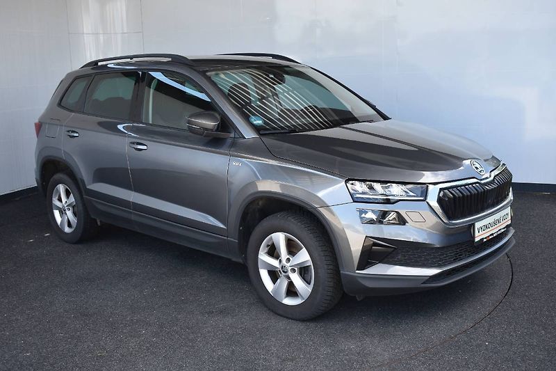 Škoda Karoq (2022) 1.5TSI 110kW DSG, LED,Závěs - fotka 23 z 28
