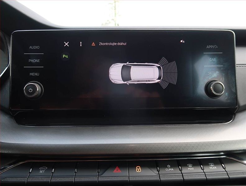 Škoda Octavia (2023) Ambition 2.0 TDI - fotka 15 z 18