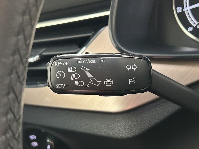 Škoda Scala 1.5 TSI Style Extra - fotka 20 z 28