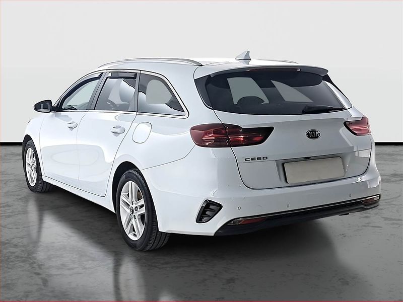 Kia Ceed (2020) 1.4 T-GDI, ČR,1.maj - fotka 4 z 20