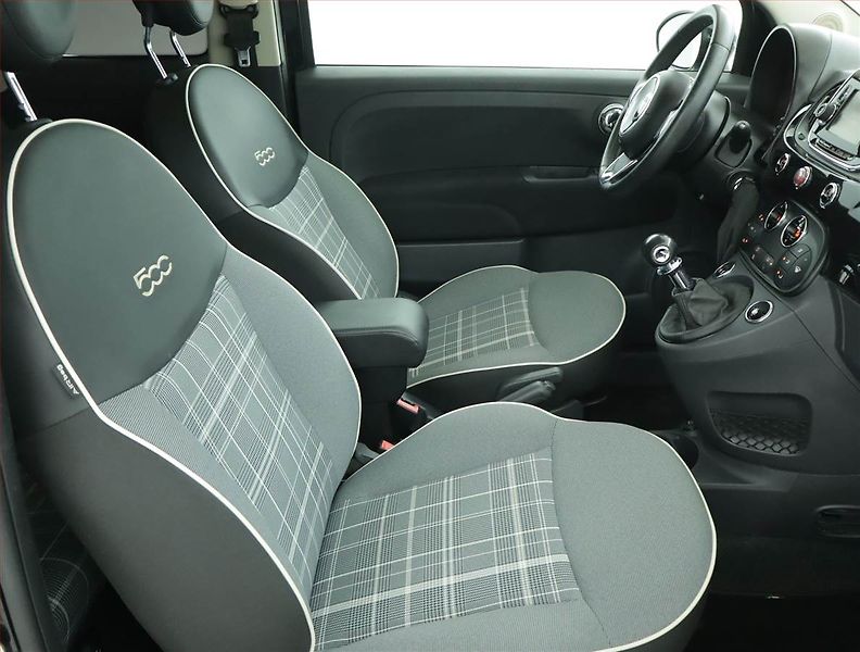 Fiat 500 (2018) 0.9 TwinAir, Serv.kniha - fotka 9 z 18