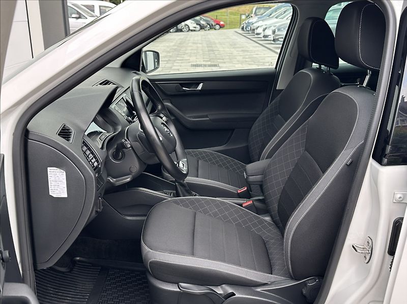 Škoda Fabia 1,0 TSI 95PS  Ambition Top - fotka 12 z 54