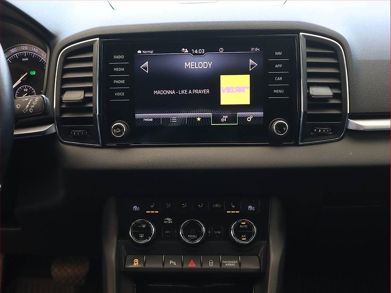 Škoda Karoq (2021) Style 2.0 TDI, Automat - fotka 12 z 24